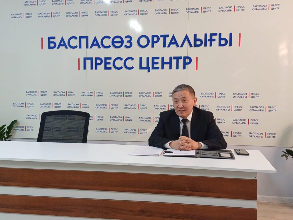 ЖЕТІСАЙ АУДАНЫНДА ӘЛЕУМЕТТІК ҚОЛДАУ ШАРАЛАРЫ ҚАРҚЫНДЫ ЖҮРГІЗІЛУДЕ